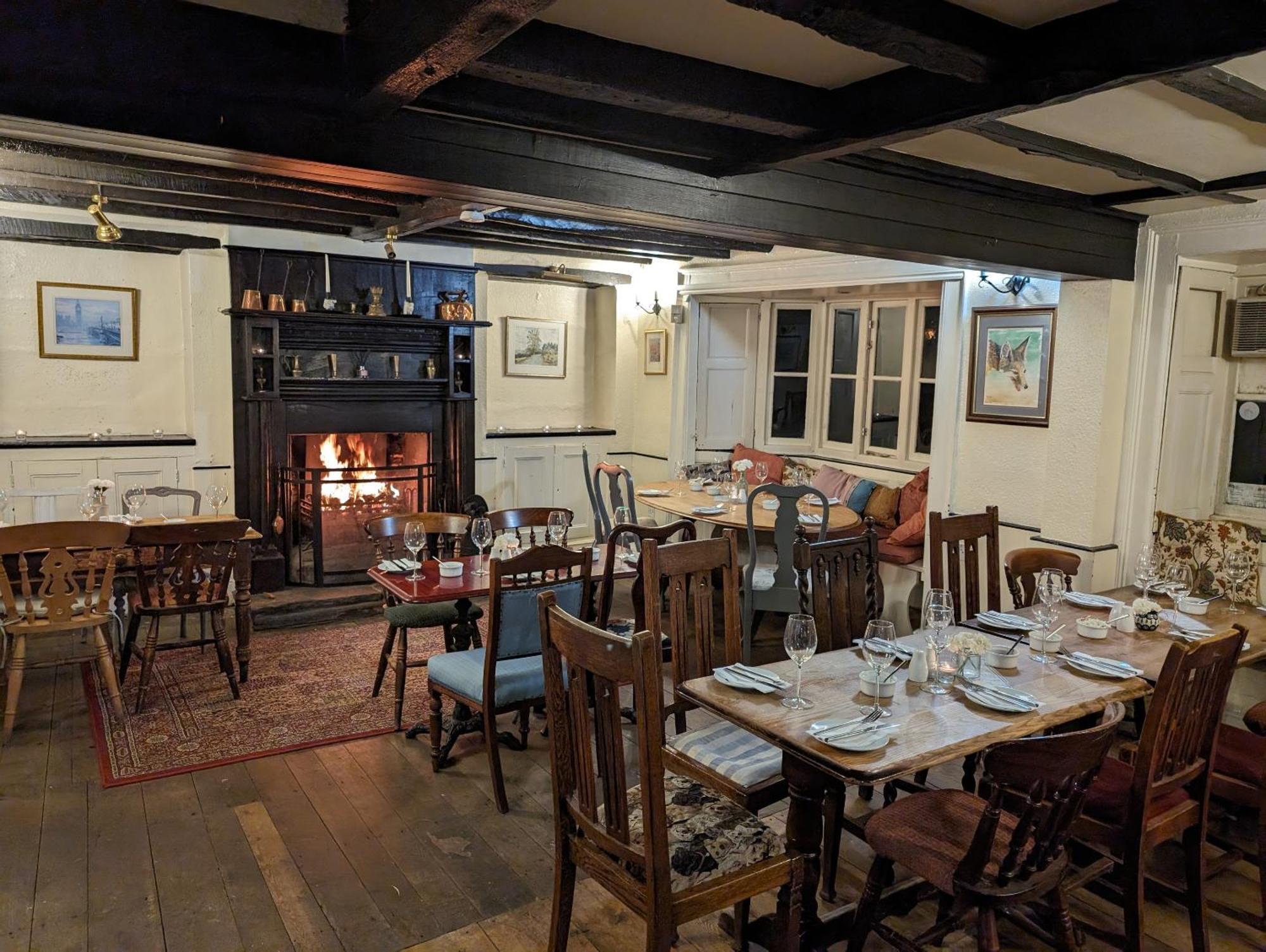 Bartholomew Arms Bed & Breakfast Maidford Ngoại thất bức ảnh
