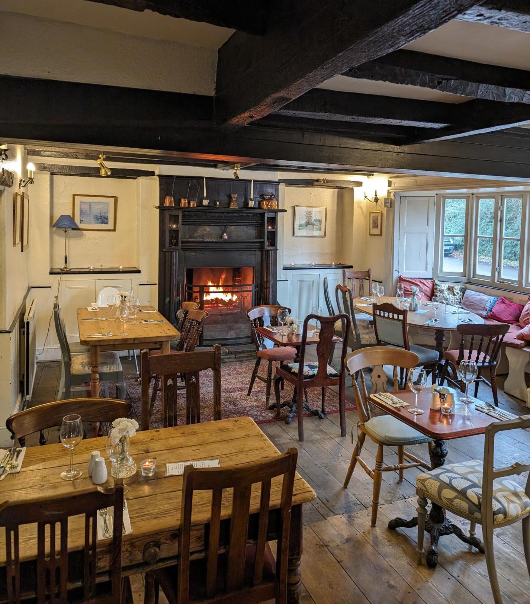 Bartholomew Arms Bed & Breakfast Maidford Ngoại thất bức ảnh