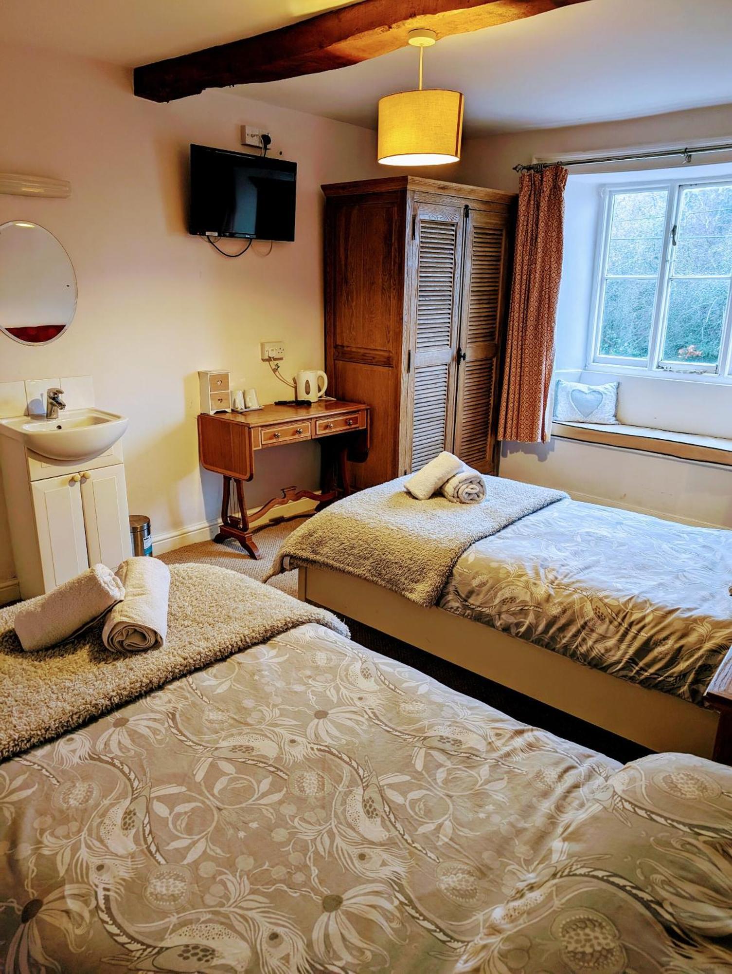 Bartholomew Arms Bed & Breakfast Maidford Ngoại thất bức ảnh